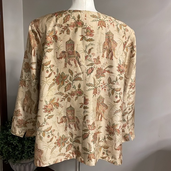 TALBOTS women’s Petite floral ELEPHANT blazer jacket SILK Asian / Indian 20WP - Picture 3 of 12